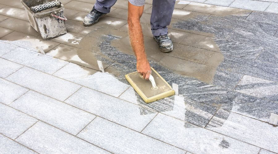 Professional gutter cleaning in Helix, OR